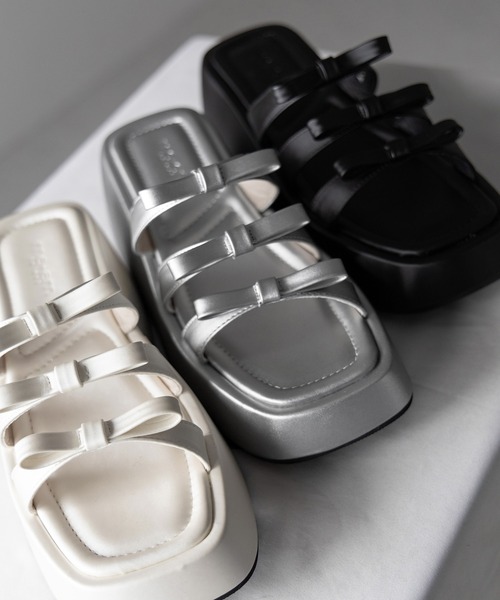 me+em select（ミームセレクト） サンダル 「 3color 」ストラップ