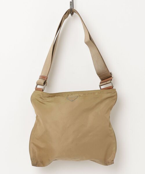 PRADA（プラダ） ナイロン 三角ロゴ ショルダーバッグ - ベージュ