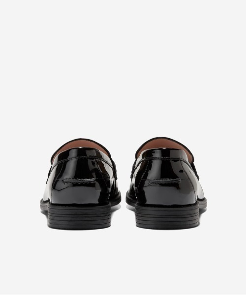 COLE HAAN（コールハーン） ローファー スタッシ エンブリッシュド