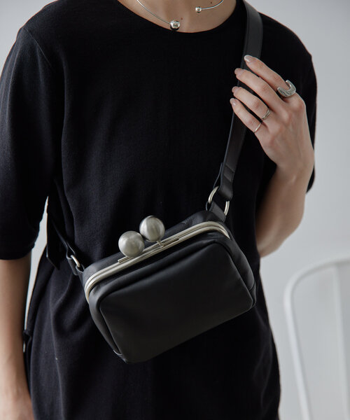 ear PAPILLONNER（イア パピヨネ） ショルダーバッグ バッグ 「kawa