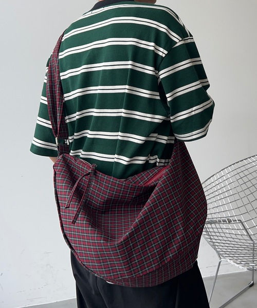 UNDERSTATEMENTs ショルダーバッグ 「ユニセックス」チェック柄