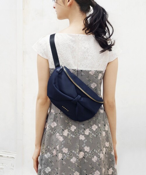 TOCCA（トッカ） ウエストポーチ ウエストバッグ RIBBON KNOT BODY BAG
