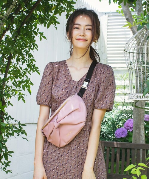 TOCCA（トッカ） ウエストポーチ ウエストバッグ RIBBON KNOT BODY BAG