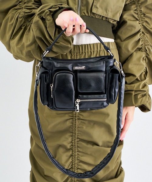 ショルダーバッグ バッグ ANNA SUI NYC マルチポケットチビバッグ