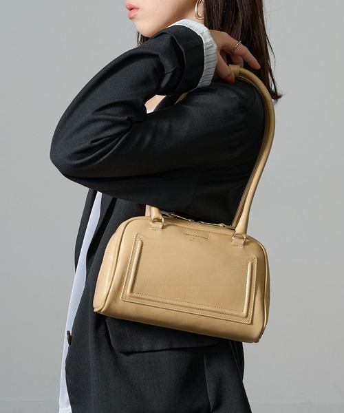 CHRISTIAN VILLA（クリスチャンヴィラ） ショルダーバッグ バッグ