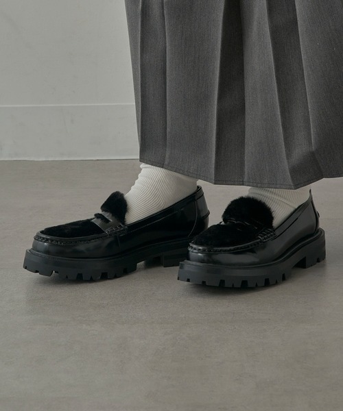 ARTESANOS（アルテサノス） ローファー 「ARTESANOS」ファー付き厚底