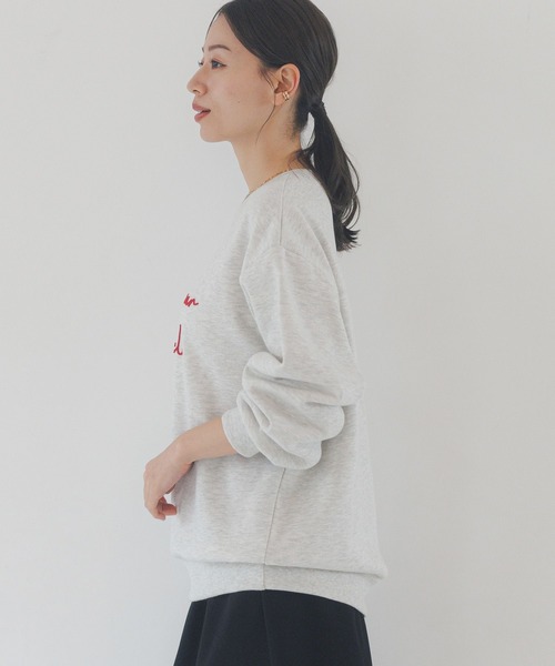 LAKOLE（ラコレ） トレーナー スウェット 裏起毛ブラシ刺繍スウェット