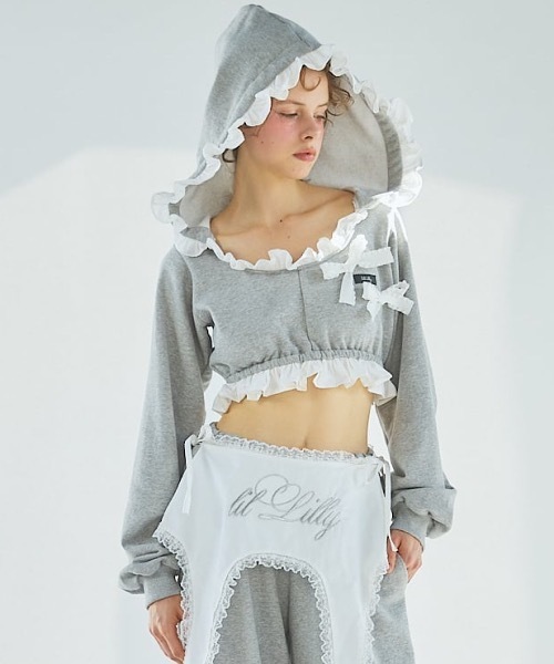 lilLilly（リルリリー） パーカー フリルスウェットパーカー