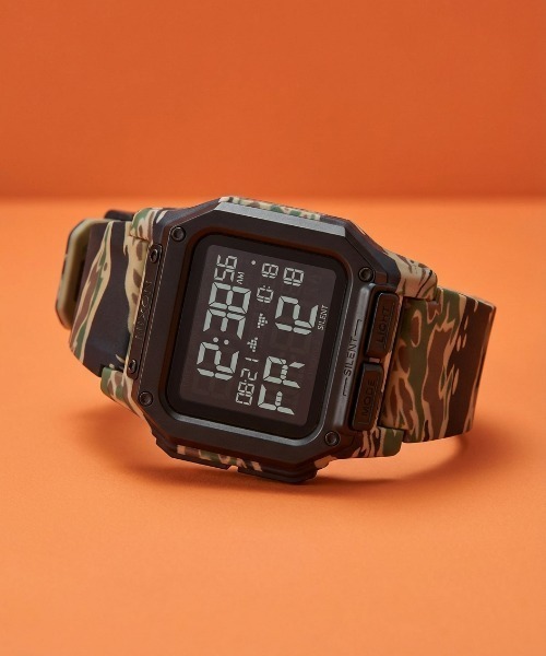 NIXON（ニクソン） 腕時計 「NIXON/ニクソン」Regulus 時計 デジタル