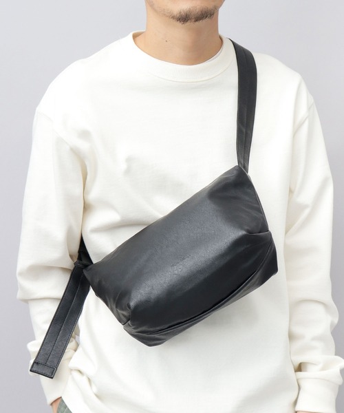 Legato Largo（レガートラルゴ） ショルダーバッグ 洗える レザー調