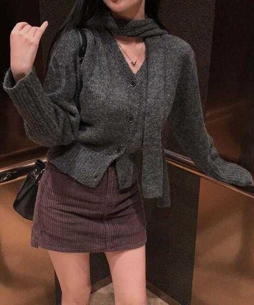 leune（ルネ） カーディガン チョーカーマフラー付きVネッククロップ