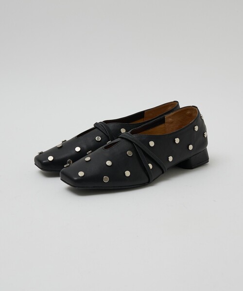 Au BANNISTER（オゥ バニスター） パンプス スタッズ付き ソフトレザー