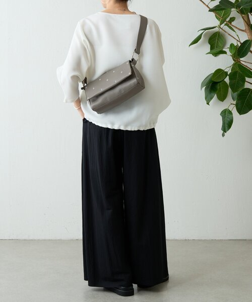 BEARDSLEY（ビアズリー） ショルダーバッグ バッグ 「本革」ドット