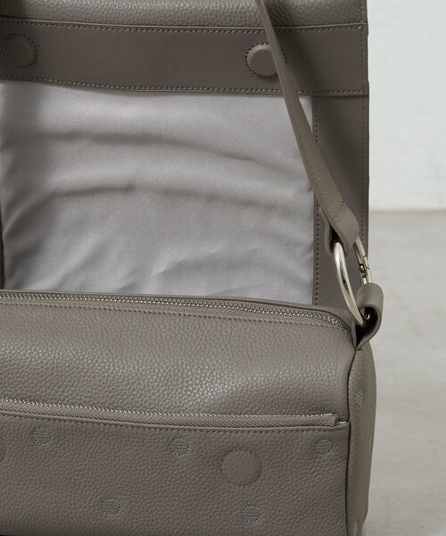 BEARDSLEY（ビアズリー） ショルダーバッグ バッグ 「本革」ドット