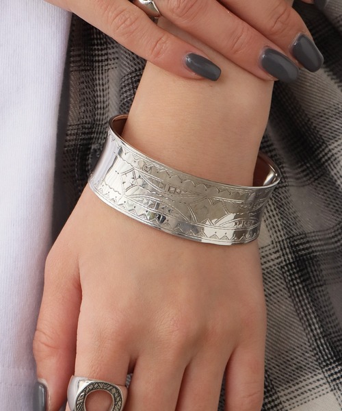 Adawat'n Tuareg（アダワットトゥアレグ） バングル Adawat'n Tuareg