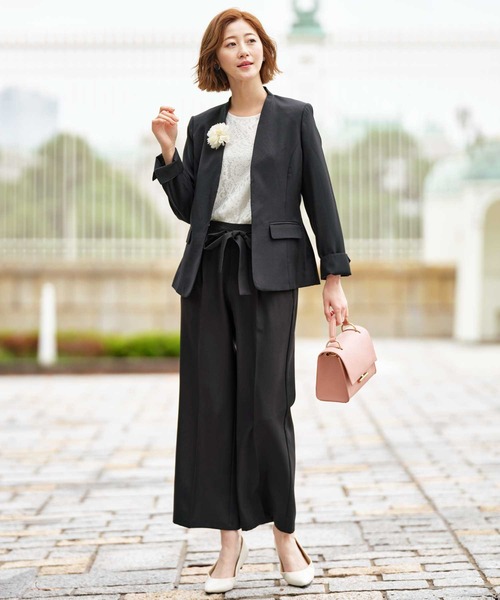 GeeRA（ジーラ） セットアップ ノーカラージャケットパンツスーツ4点