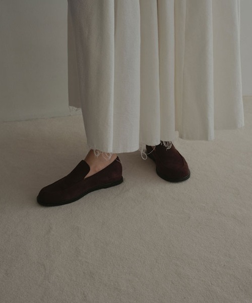 ETRE TOKYO（エトレトウキョウ） ローファー スウェードフラット