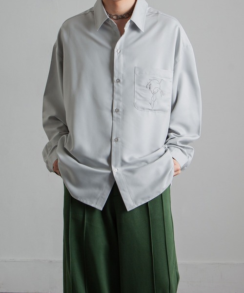 Nilway（ニルウェイ） シャツ ワンポイント花刺繍 レギュラーカラー