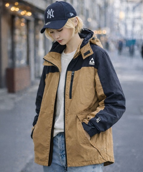 GERRY（ジェリー） ナイロンジャケット 軽量 切替配色 フード付き