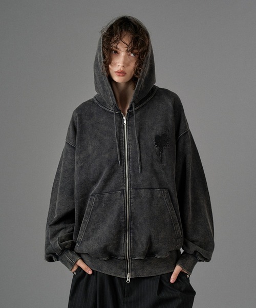 ONCILY（オンシェリー） パーカー 26SS HEART LOGO FULL-ZIP HOODIE