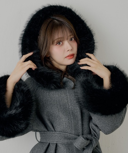 Chico（チコ） ポンチョ 「4色展開」ファー襟ケープコート レディース