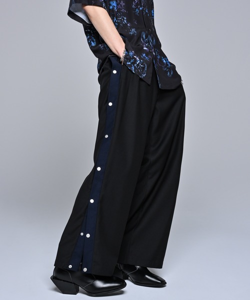 ADRER（アドラー） パンツ Full snap side line deformation pants