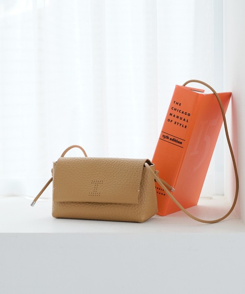 IACUCCI（イアクッチ） ショルダーバッグ バッグ アルブメ ALCE