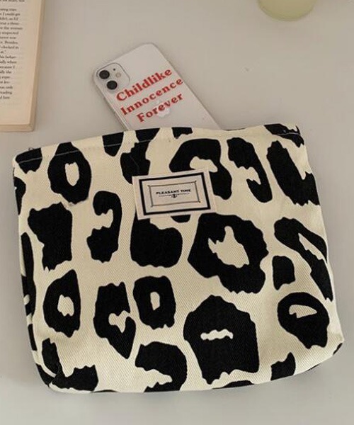 TONE SELECT GOODS ポーチ 「float」ヒョウ柄 マルチ ミディアムポーチ