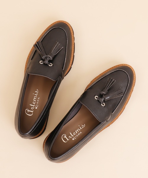 artemis by DIANA（アルテミス by ダイアナ） ローファー 軽量厚底