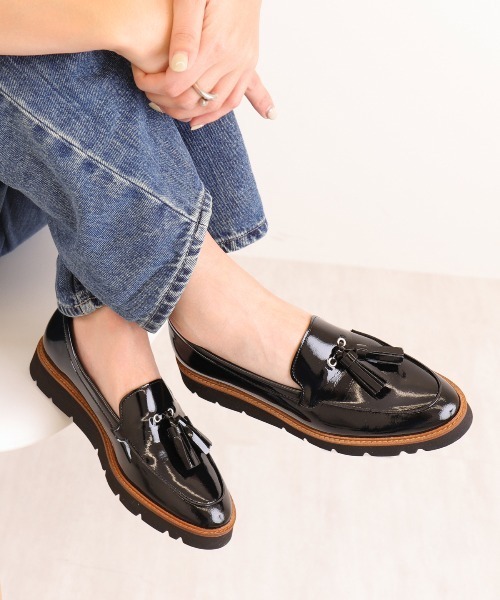 artemis by DIANA（アルテミス by ダイアナ） ローファー 軽量厚底