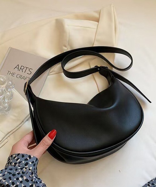 folka.（フォルカ） ショルダーバッグ バッグ 3-11E103 ラウンド