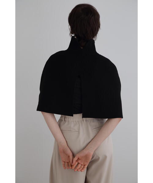 LE PHIL（ル フィル） ニット セーター スポンディッシュケープ