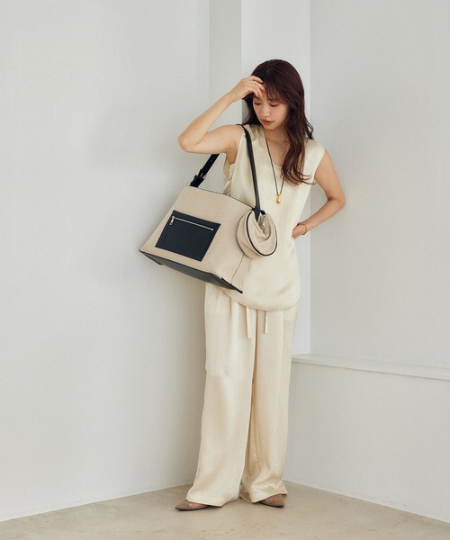 ADAM ET ROPE'（アダムエロペ） ショルダーバッグ バッグ 「赤埴奈津子