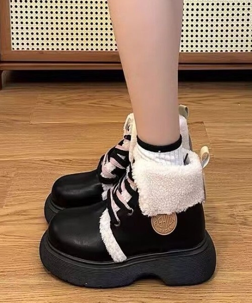 ブーツ もこもこ裏ボアフェイクムートンショートブーツ レディース