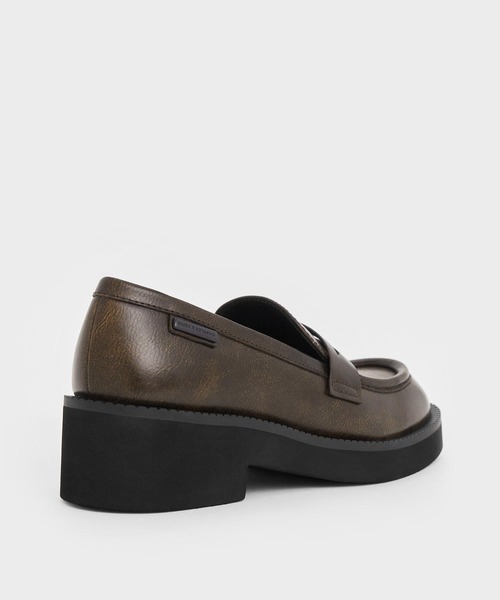 CHARLES ＆ KEITH（チャールズ&キース） ローファー チャンキーソール