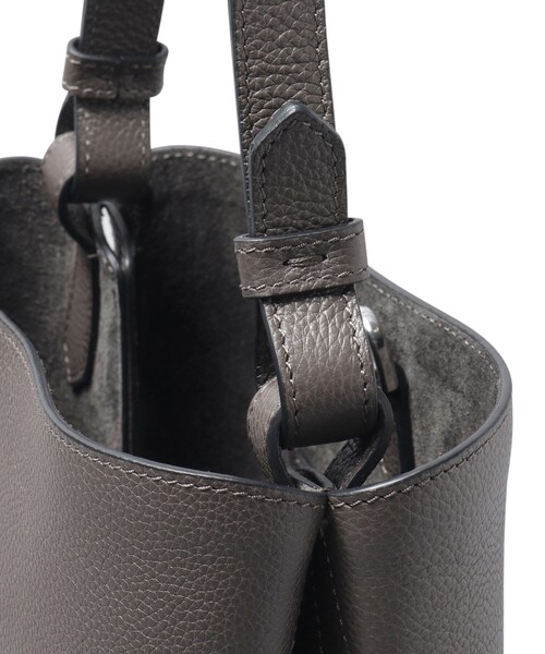 HIROFU（ヒロフ） ショルダーバッグ バッグ 「ポルタ」レザー