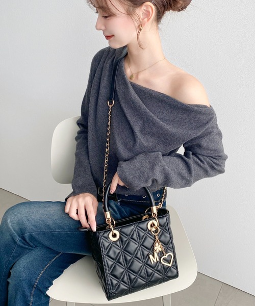 moment+ ショルダーバッグ バッグ オリジナルチャーム付き2WAY