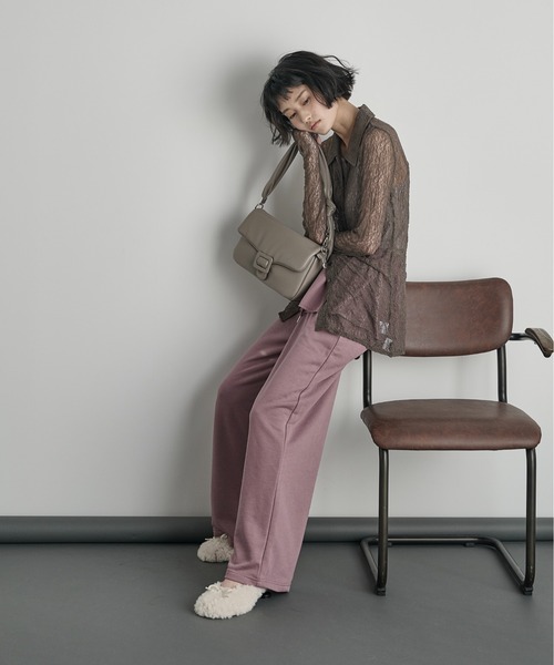 THE Yon ショルダーバッグ バッグ ノットショルダースクエアパフバッグ