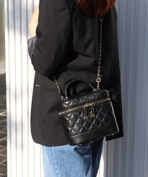 Bermosa ショルダーバッグ バッグ キルティングチェーン ショルダー