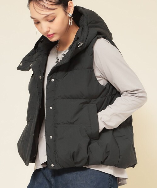 SunaUna（スーナウーナ） ダウンベスト ベスト 「フード付き／2色展開