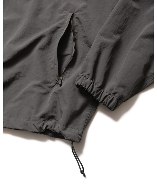 F.C.Real Bristol（エフシーレアルブリストル） ナイロンジャケット