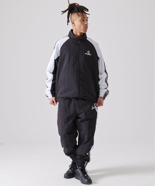 FUBU（フブ） ナイロンジャケット ブランド ロゴ 刺繍 サイド ロゴ