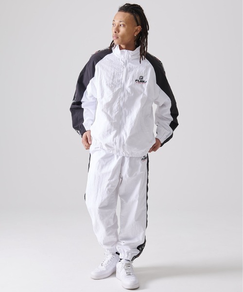 FUBU（フブ） ナイロンジャケット ブランド ロゴ 刺繍 サイド ロゴ