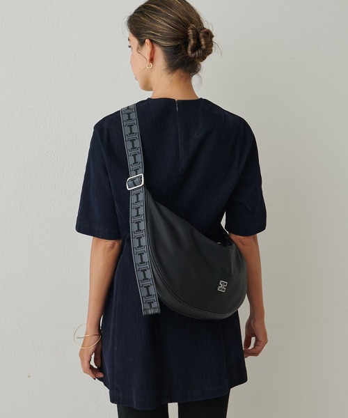 IACUCCI（イアクッチ） ショルダーバッグ バッグ アーゴ M NYLON/CERVO