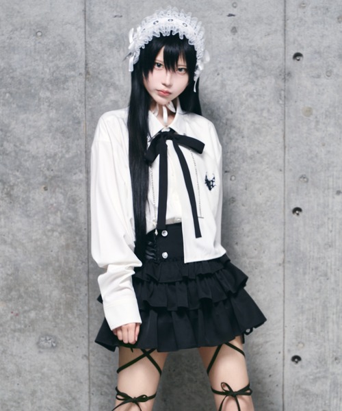 Amilige（アミリージュ） ブラウス シャツ チェーン付きバイカラー