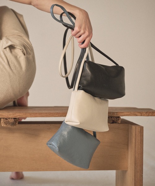 ear PAPILLONNER（イア パピヨネ） ショルダーバッグ FREE スカイ