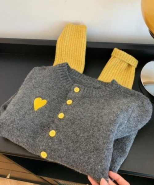 カーディガン 配色ボタン × ハート刺繍ニットカーデ レディース