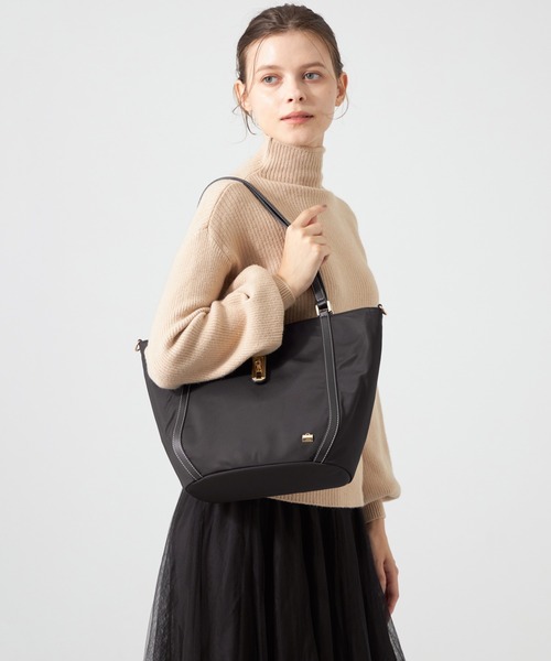 LA BAGAGERIE（ラバガジェリー） トートバッグ ひねり金具付き