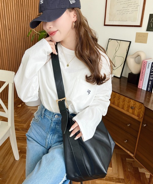 moment+ ショルダーバッグ バッグ 「累計販売枚数1万枚突破！」ワイド