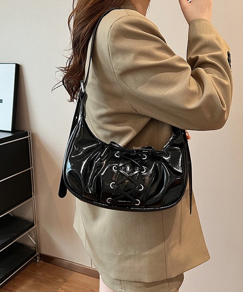 ROOP TOKYO ショルダーバッグ バッグ 韓国ファッション フェイクレザー